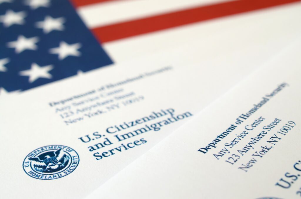 US Citizens Immigration Services Form | Visa & Citizenship Lawyers | U.S. Immigration Law Counsel